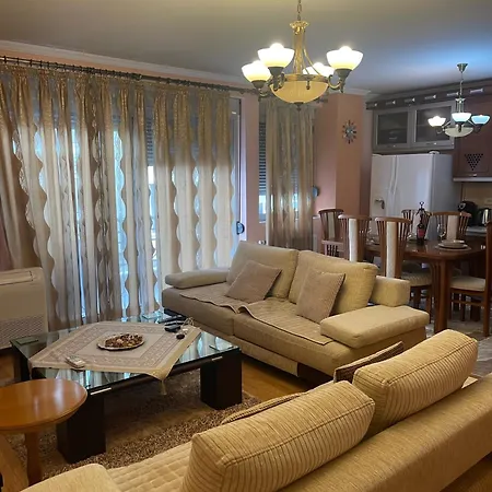 Apartment Gino's *